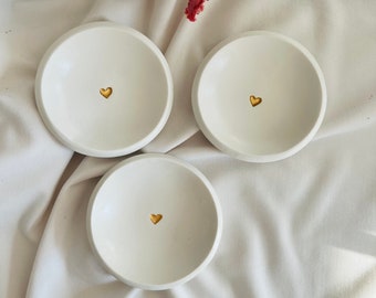 Plato para anillos con iniciales o mini corazones, plato para joyas con iniciales, regalo para invitados de boda, regalo para damas de honor, regalo para clientes
