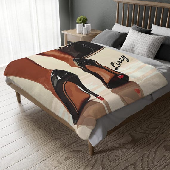 Velveteen Microfiber Blanket - Personalized Black Woman Heels Afrocentric Gift, Fashion Lovers, Boss Lady, Ethnic, Unique Gift