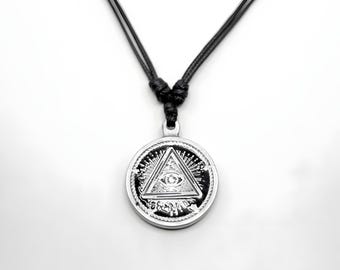 Occult Pendant Necklace – Gothic Wiccan Jewelry