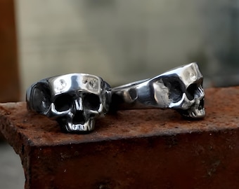 TAUJAN GU スカルリング 真鍮 14号 Into The Fire Jewelry - スカルリング 真鍮 ラージサイズ ハーフ