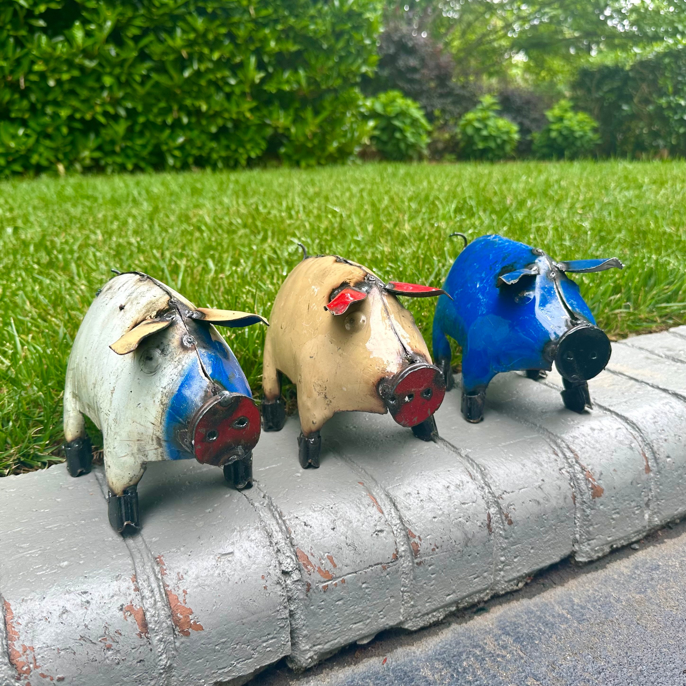 Pig-Super-Mini-Metal-Garden-Yard Art Recycled