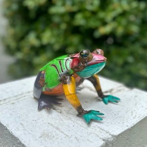 Colorful Metal Frog-Garden-Handmade-Yard Art Small Size