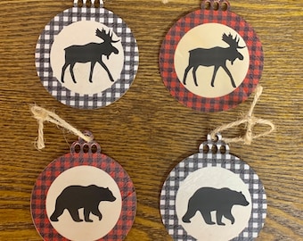 Adornos de alce Oso Adorno Madera Búfalo Adornos a cuadros Rojo Negro Blanco A cuadros Alce Adorno de Navidad Oso Adorno de Navidad Regalo redondo