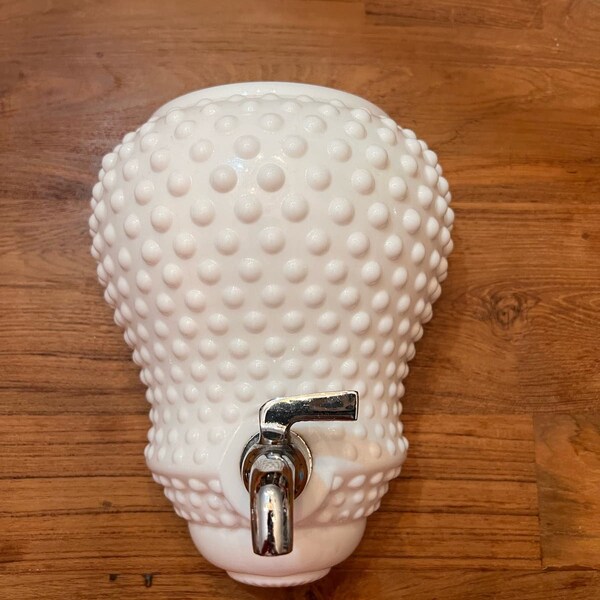 Fenton Hobnail Milk Glass Lavabo