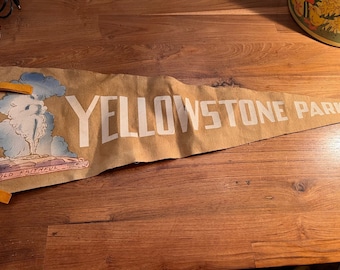Vintage Yellowstone National Park pennant