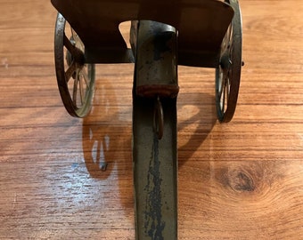 Ancien Canon Jouet En Métal Avec éjection à Ressort – Longueur 20 Cm