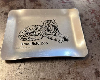 Plateau vintage rare en métal du zoo de Brookfield