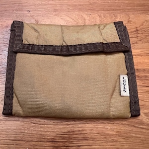 Vintage LEVI'S 1980's Tan Brown Trifold Wallet, Hook Latch, Preowned