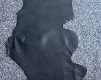 Zwart volnerf rundleer: groot stuk om te knutselen (170 x 70 cm) no1
