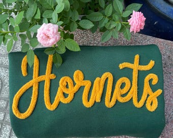 Custom YARN EMBROIDERED Sweatshirt Chenille Game Day Fuzzy Letter, Team Spirit Sweatshirt Football Mom Sports Team Sweatshirt, Custom Yarn