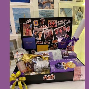 Caja de regalo temática de amigos