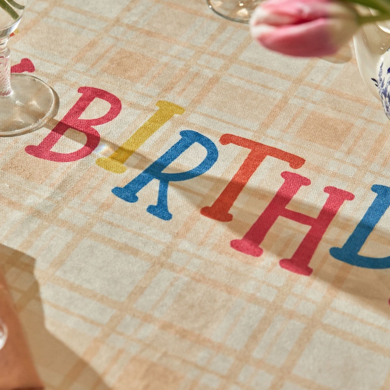 Birthday Tablecloth Print Fabric Tablecloth Party Decorations Candle Ribbon Cake Printed Tablecloth Baby Showers Birthday Party Tablecloths imagem 3