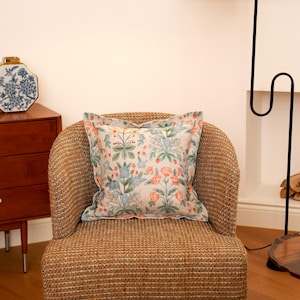 Housse de coussin florale faite main : coussin décoratif Cottagecore de jardin coloré