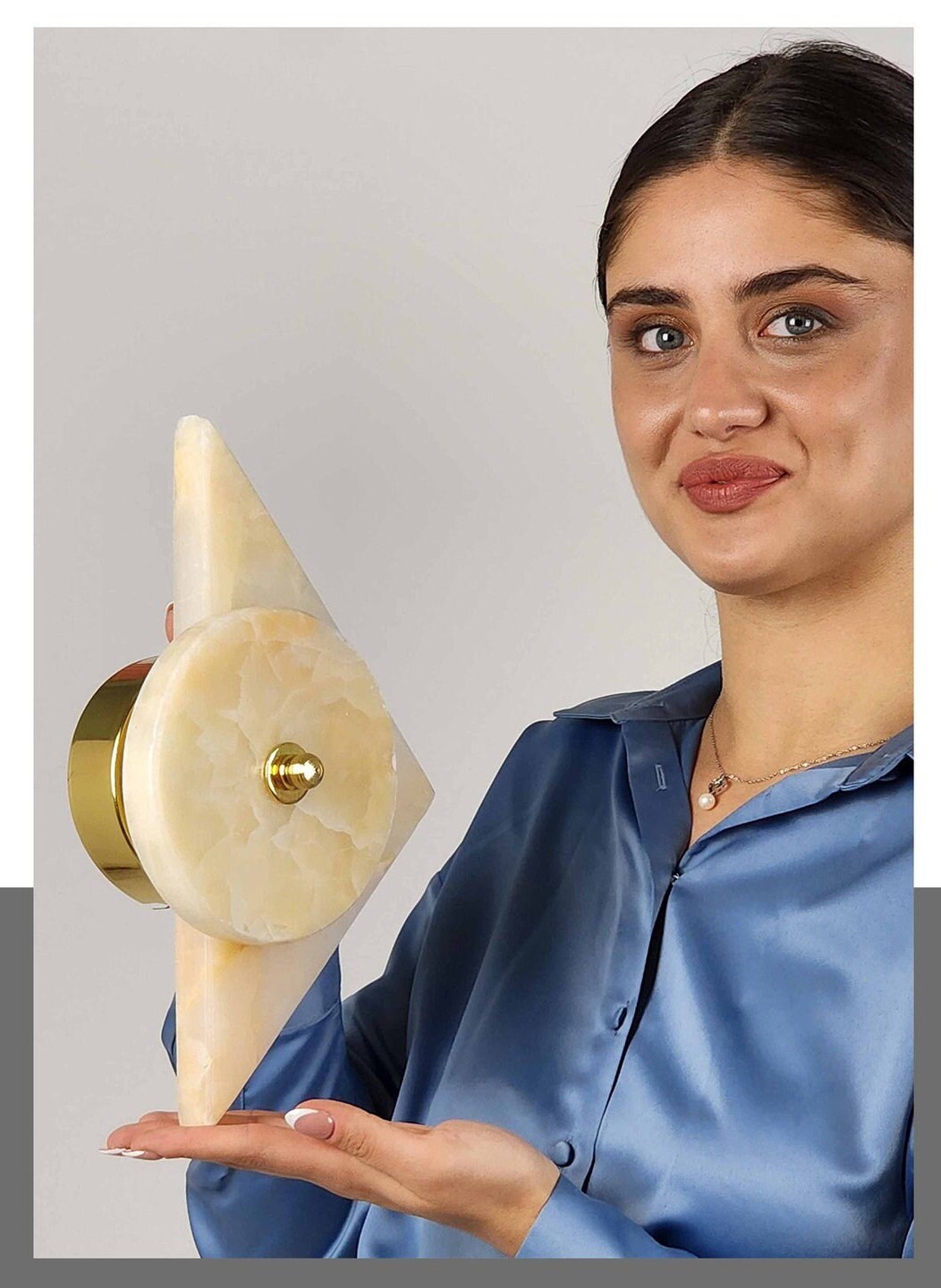 Wall Sconce/minimalist Wall Sconce/modern Lighting/onyx Wall Light/mid