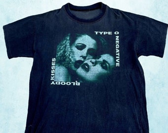 Camiseta tipo O negativa "Bloddy Kisses" para mujer y hombre, suéter sin mangas para jóvenes Taddler, cuello en V largo