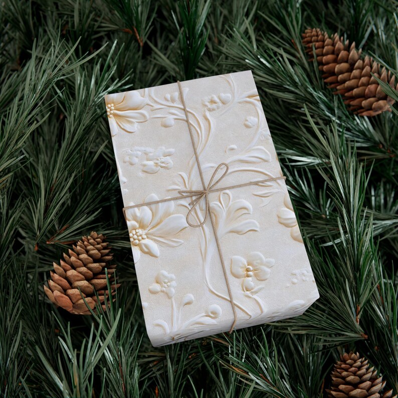Papier cadeau floral blanc, emballage cadeau de mariage élégant vintage image 6