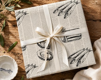 Carta da regalo con motivo sardine e giornali, carta da regalo a tema mediterraneo costiero, carta da regalo vintage da pescheria, carta da regalo nautica, confezione regalo divertente