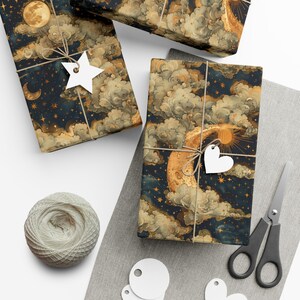 Himmelskt presentpapper med månmoln, stjärnor, sol, vintage månpresentinslagning, Dark Academia natthimlen dekor bild 4