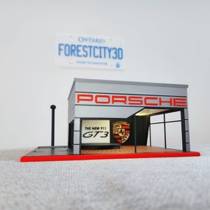 1/64 & 1/43 Model Cars Diorama Model Diecast-Porsche Showroom-3D Print-BMW Mercedes Ferrari Lambo Honda Nissan Ford Bugatti Audi 10+ More