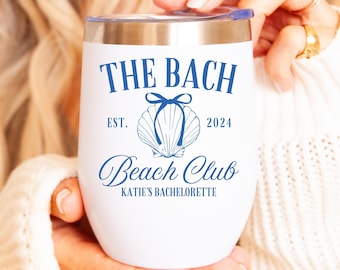 Vaso de vino para despedida de soltera en club de playa, recuerdo costero personalizado, copa de vino para novia, vaso de vino para viaje de chicas, regalo personalizado de despedida de soltera en la playa