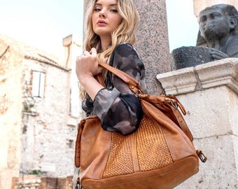 sac en cuir, sac en cuir fait main, sac à main, sac en cuir pour femme, sac en cuir élégant, sac à main Italie, sac à main en cuir véritable, fourre-tout en cuir