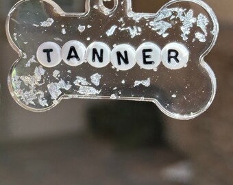 Resin Dog tag, silver dog tag, Cute dog tag, Circle tag, Unique tag, Dog lover, Flowers, Resin, Gold, Cute gift ideas, fur baby, puppy