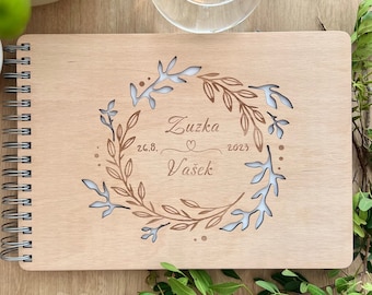 Personalized Wooden Wedding Photo Album - WREATH | Wedding Gift