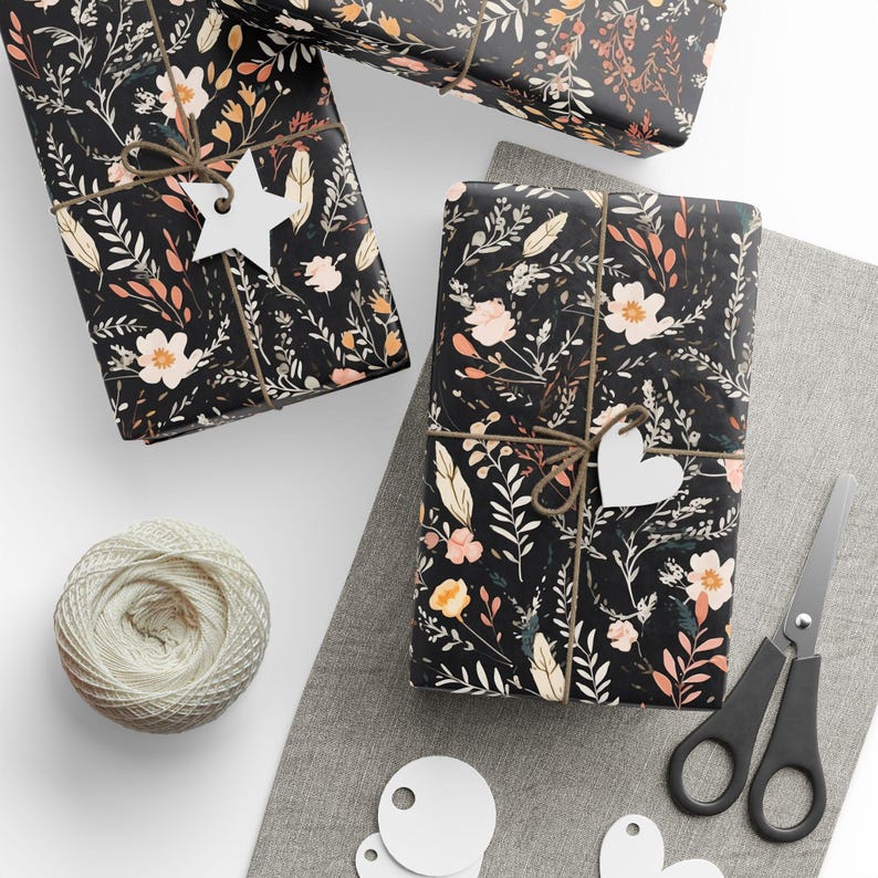 Donkere inpakpapierrol zwarte bloemen cadeaupapierrol donkere herfst bloemen inpakpapier gotische bloemen cadeaupapierrol afbeelding 4
