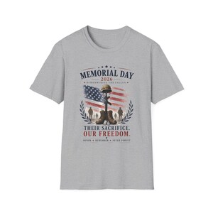 Camiseta del Día de los Caídos 2026, Camiseta en recuerdo de los caídos, Homenaje militar patriótico, Su sacrificio nuestra libertad, Camiseta de honor a los veteranos imagen 5
