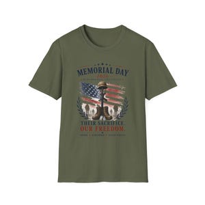 Camiseta del Día de los Caídos 2026, Camiseta en recuerdo de los caídos, Homenaje militar patriótico, Su sacrificio nuestra libertad, Camiseta de honor a los veteranos imagen 6