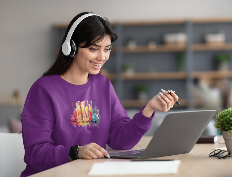 Electric Guitar Colorful Pattern Print Women Crewneck Sweatshirt