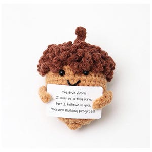 Handgemachte häkeln Positive Eichel Plüsch, süße Plüsch-Puppe mit Positive Karte, weiche Wolle Handgemachte gestrickte Puppe für Freunde, Mutter Tagesgeschenk
