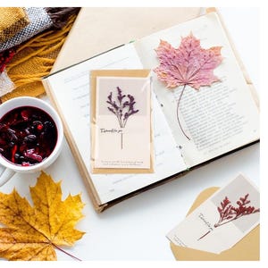 Trockenblumen Grußkarte, handgemachte Blumenkarte, konservierte Blumenkarte, DIY Einladungskarte für Geburtstag, Weihnachten, Valentinstag, Muttertag