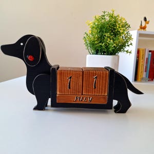 Perpetual Calendar dog figurine, Home and Office Decor