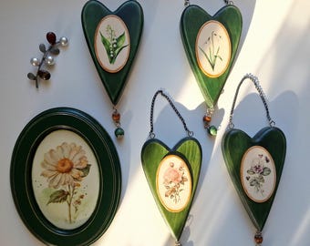Coração de madeira com flor, mês de nascimento - Enfeite de parede estilo vintage para casais, arte de parede para família