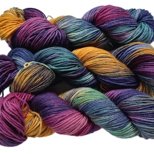 Hand Dyed  Yarn - SW BFL DK Weight - Herbal Essence - Superwash Bluefaced Leicester