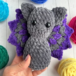 Bat crochet pattern, Halloween crochet pattern, low-sew bat pattern, bat amigurumi pattern