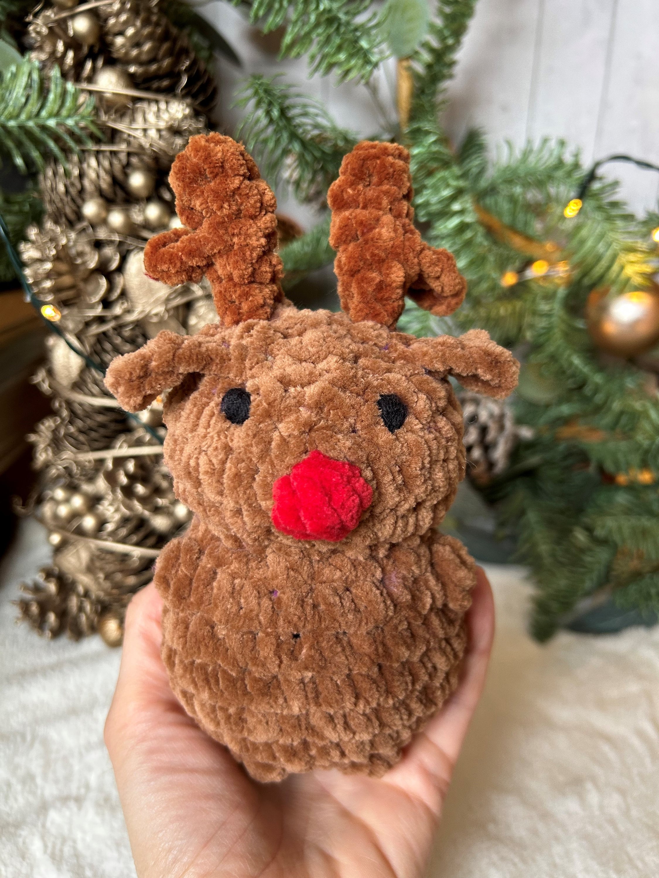 40 Reindeer Crochet Patterns: Add Homemade Warmth to Your Holiday Decor 8 Christmas Reindeer crochet amigurumi reindeer