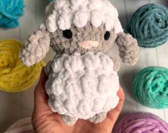 No sew lamb crochet pattern. Crochet sheep/lamb suitable for beginners. Farmyard crochet. Amigurumi lamb. Easter and spring crochet patterns