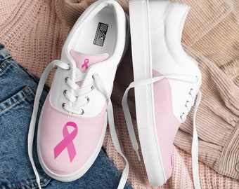 Damen-Schnürschuhe zur Aufklärung über Brustkrebs