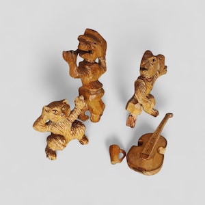 5-piece set, Wooden figurines, handmade, wood carving, gift, decor