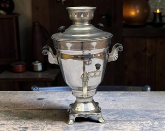 Samovar eléctrico, samovar de la URSS, estilo ucraniano, decorativo, hecho a mano.