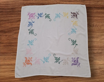 Petite nappe, broderie, style ukrainien, vintage, déco