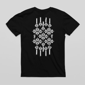 ★関税込★BLACKBLOND★BBD Renaissance Patch T-Shirt★ BLACKBLONDのBBD Renaissance Patch T-Shirt 全2色