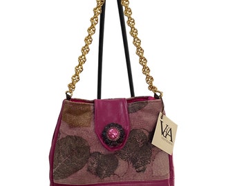 borsa a spalla elegante/ borsa in vera pelle con tecnica dell ecoprinting/ borsa chic per occasioni speciali/ borsa gioiello fucsia