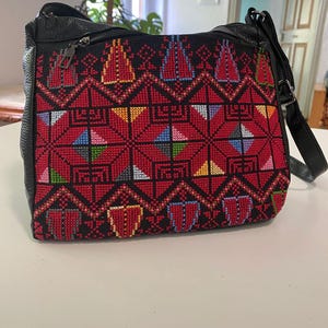 Colorful handstiched Crossbody / Shoulder bag from Palestine