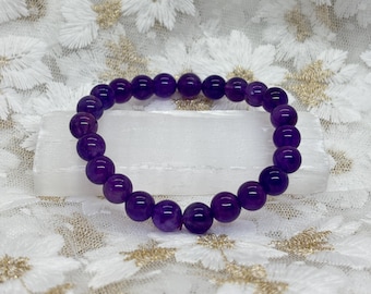 Amethyst Crystal Bracelet  Protection and Spiritual Growth | 8mm Beaded Healing Bracelet