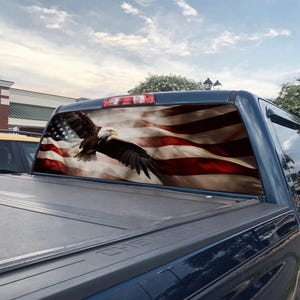 American Bald Eagle Rear Window Decal – Patriotic USA Flag Truck Wrap, Durable Outdoor Vinyl Sticker for Car or Truck Rear Glass