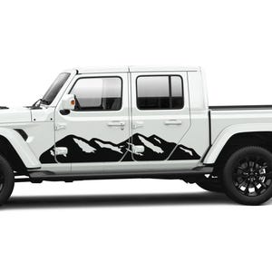 Extended Mountain Side Decal – Vinyl Wrap for Trucks & Off-Road 4-Door Vehicles