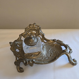 Vintage Brass Inkwell | Brass desk inkwell | Glass Inkwell